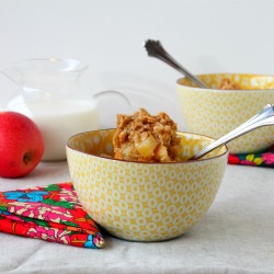 Baked Apple Cinnamon Oatmeal