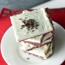 Red Velvet Cake Cookie Bars