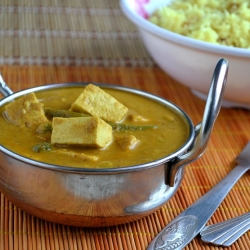 Tofu and Green Peas Xacuti