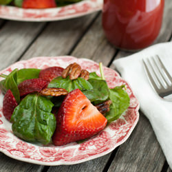 Spinach Strawberry Salad