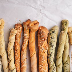 Kale, Tomato, & Garlic Breadsticks