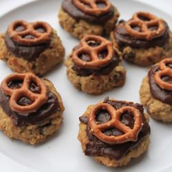 Beer and Pretzel Cookies