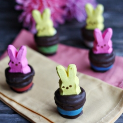 PEEPS Magic Hat Marshmallow Bites.