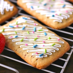 Healthy Homemade Pop Tarts