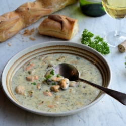 Mussel, Onion & Parsley Chowder