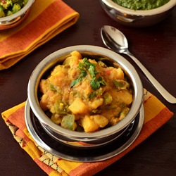 Potato with Green Bell Pepper Curry