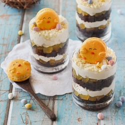 Easter Trifles with Chick Macarons