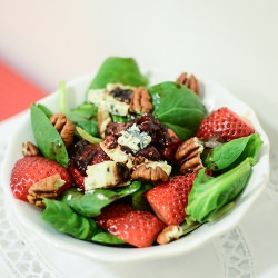 Spinach Salad with Strawberries