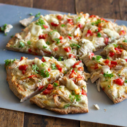 Healthy Chicken Alfredo Pizza