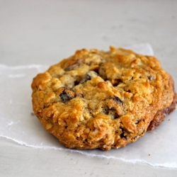 Citrus Oatmeal Raisin Cookies