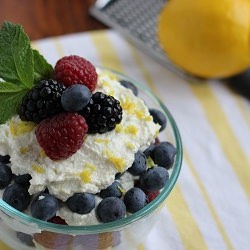 Berries w/ Lemon Creme