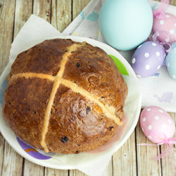 Giant Fig & Chocolate Hot Cross Bun