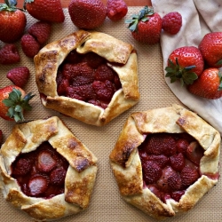 Mixed Berry Mini Galettes