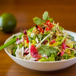 Vietnamese Green Papaya Salad