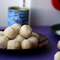 Coconut Ladoos