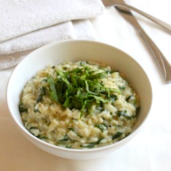 Cheesy Spinach and Garlic Rice