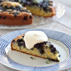 Lemon Blueberry Cake w/ Lemon Cream