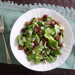 Maple Pecans & Blue Cheese Salad