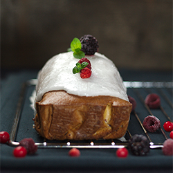 Cake with Berries and Orange Glaze