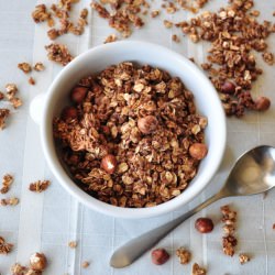 Vegan Nutella Granola