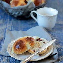 Hot Cross Buns