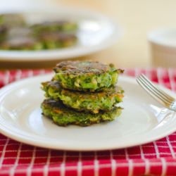 Broccoli Fritters With Yogurt Sauce