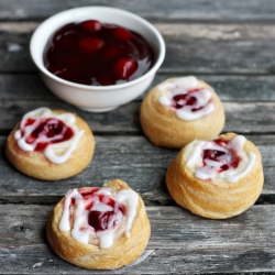 Easy Cherry Danish