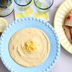 Lemon Garlic Hummus