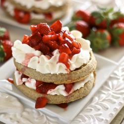 Easy Strawberry Shortcake