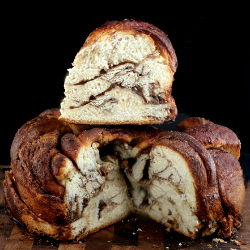 Vanilla Brown Butter Cinnamon Loaf