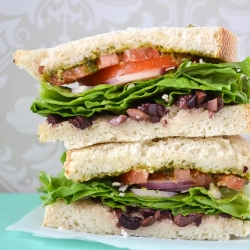 Kalamata Olive & Pesto Sandwich