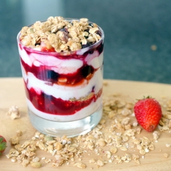 Berry Greek Yogurt Parfait