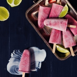 Strawberry, Coconut & Lime Icy Pops