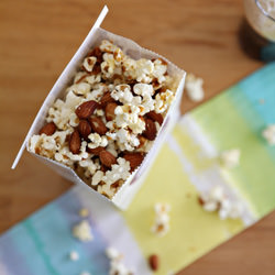 Caramel Corn with Almonds