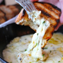 Garlic and Herb Cheese Fondue