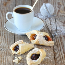 Vanilla Crescent Rolls