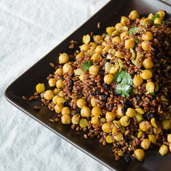 Red Rice w/ Chickpeas & Currants