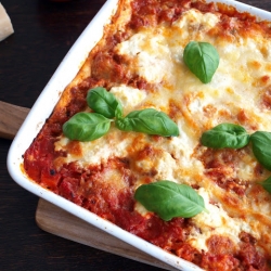 Super Cheesy Lasagne