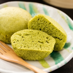 Green Tea Steamed Cake