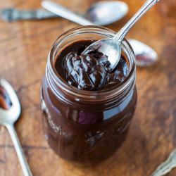 10-Minute Homemade Hot Fudge