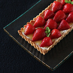 Strawberry Mascarpone Tart