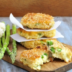 Cauliflower Asparagus Cakes