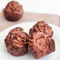 Mini Chocolate Cookie Cups