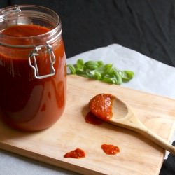 Slow Cooker Tomato Sauce