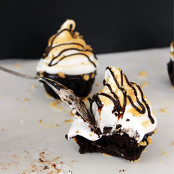 Gluten-Free S’mores Cupcakes