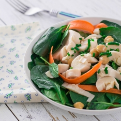 Hearts of Palm & Spinach Salad