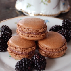 Blackberry Nutella Macarons