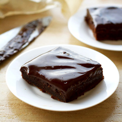 Fudgy Chocolate Cake Bars