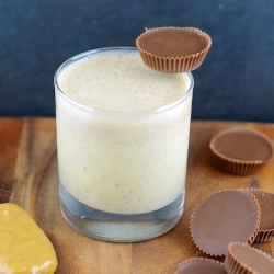 Vegan Peanut Butter Cup Smoothie