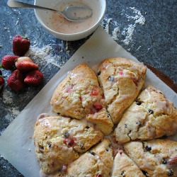 Strawberry Chocolate Chip Scones